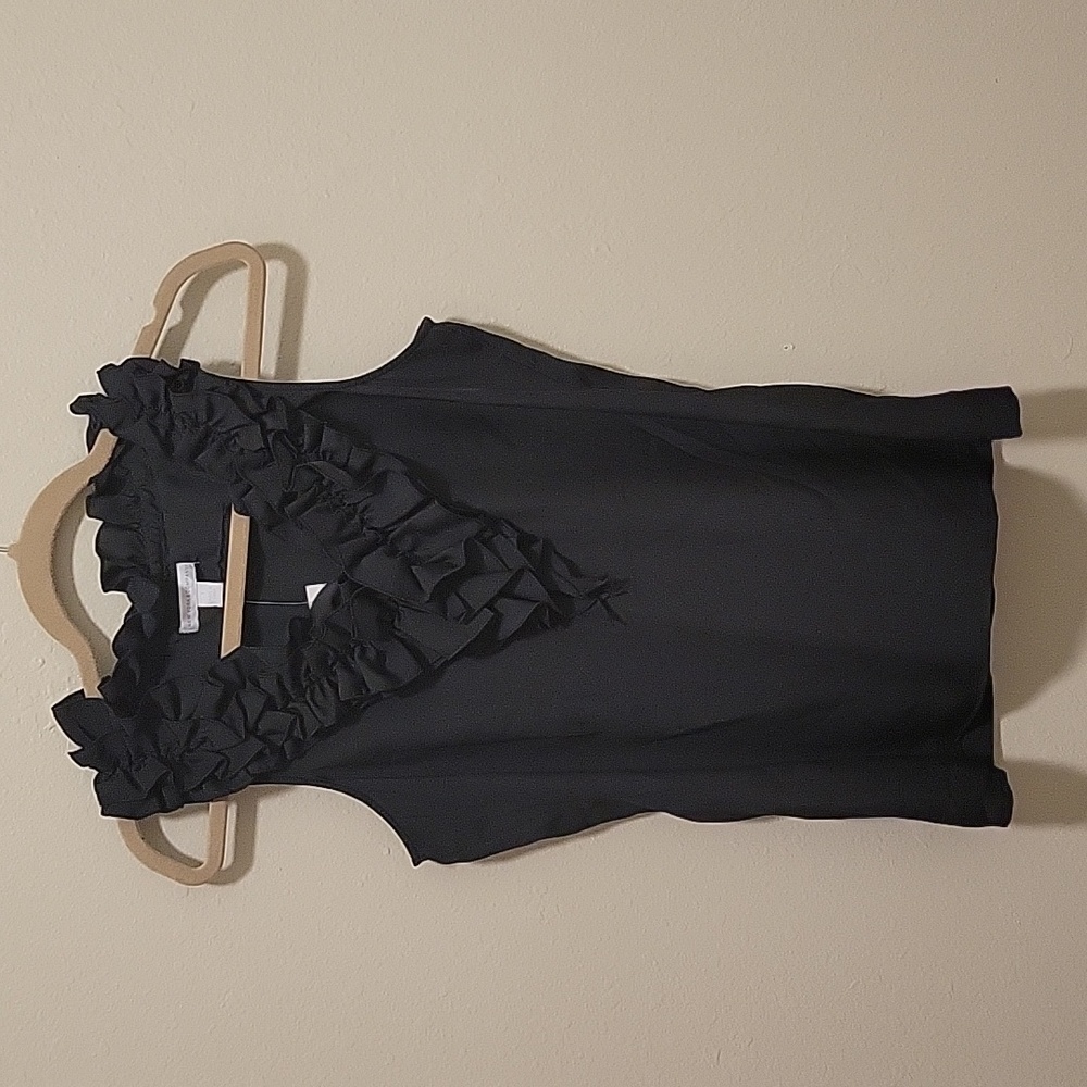 Womens sleeveless top